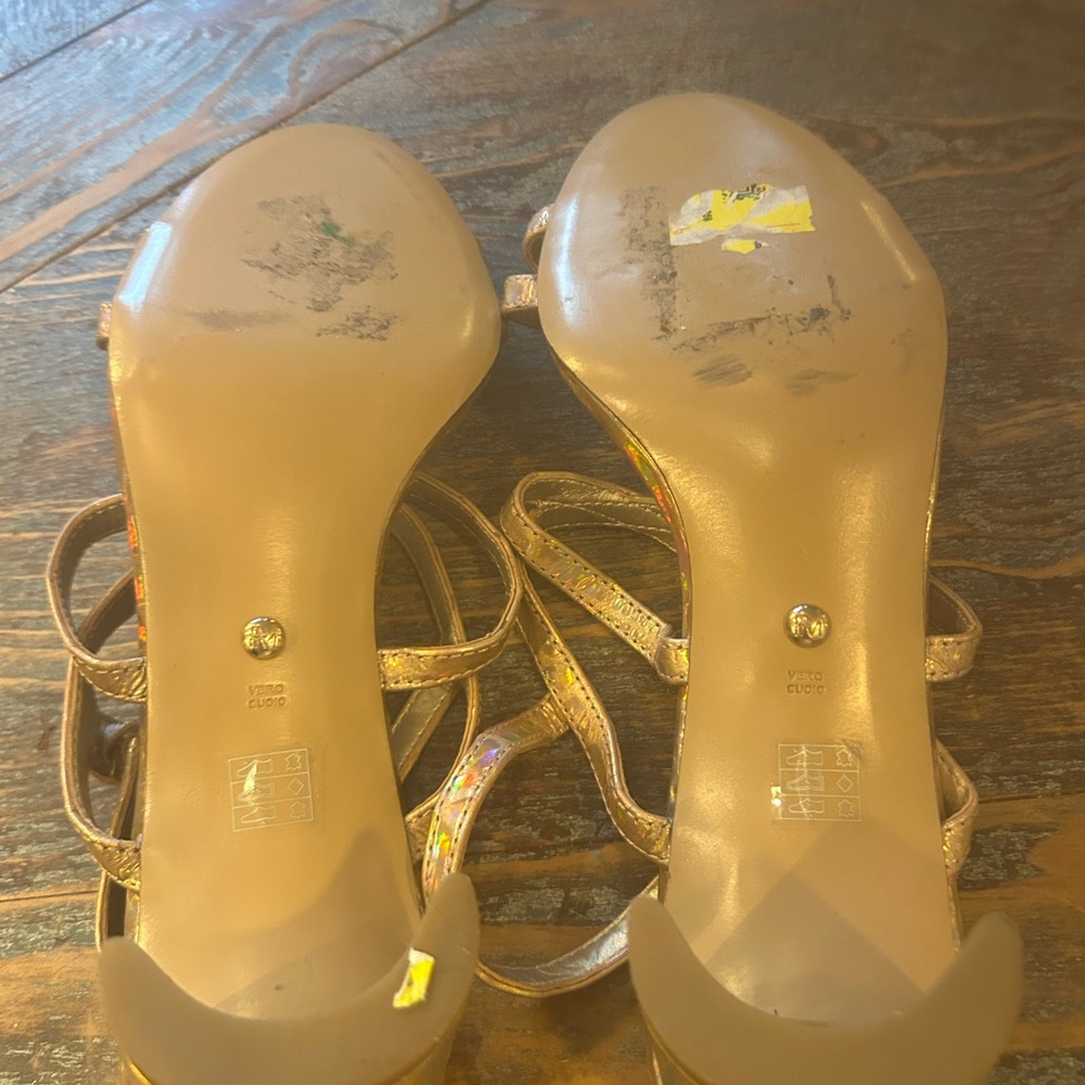 Pelle Moda heels, gently worn. 8.5. - Picture 2 of 6